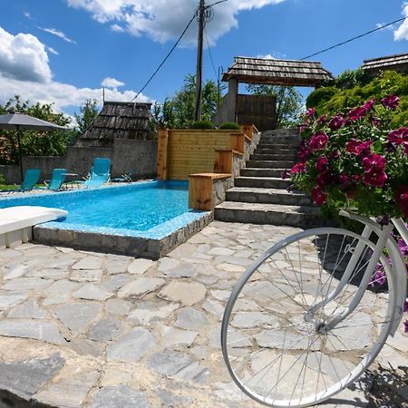 Apartamento Neva Sobe Sa Pogledom Na Planine Mokra Gora Exterior foto